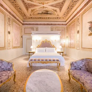 5* Hotel Ca' Bonfadini Historic Experience